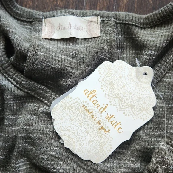 nwt ALTAR'D STATE lace up tunic L olive+white top space dye tee short sleeve new - Picture 3 of 3